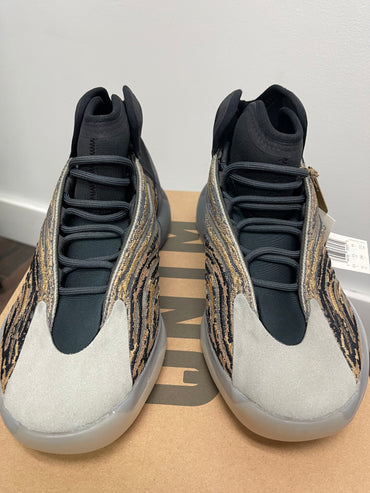 Adidas Yeezy QNTM ‘ Amber Tint ‘ Size 10