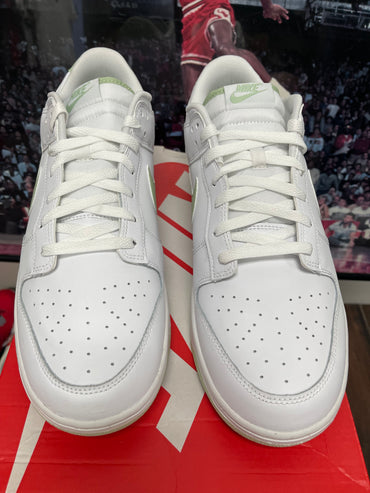 Dunk Low ‘ Honeydew ‘ Size 14