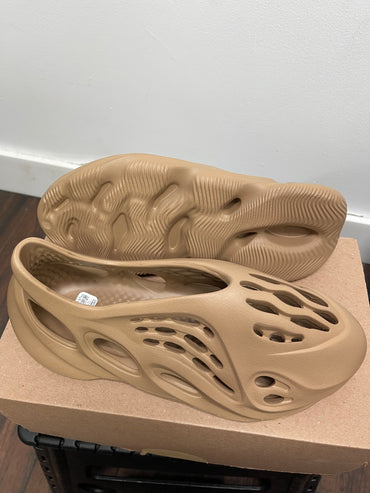 Adidas Yeezy Foam Runner ‘ Ochre ‘ Size 11