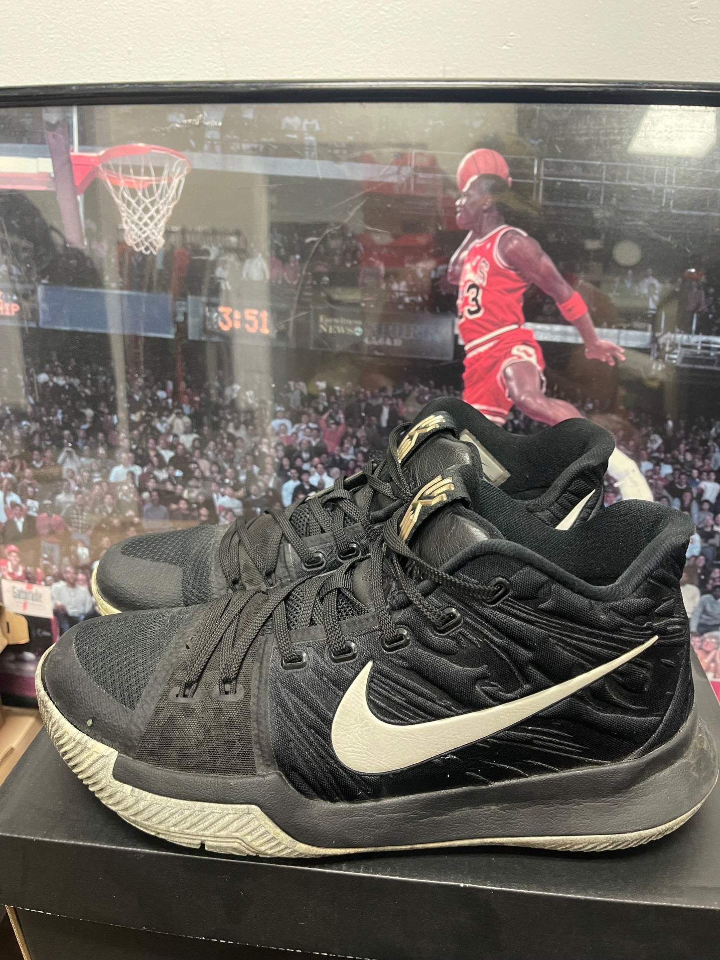 Kyrie 3 Black History Month size 10