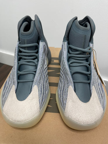Adidas Yeezy QNTM ‘ Mono Carbon ‘ Size 10