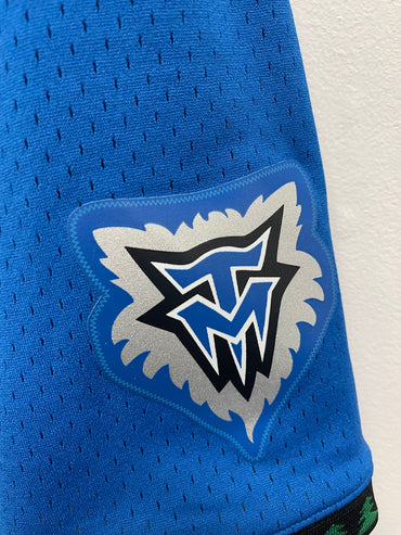 Minnesota Timberwolves shorts Size XL