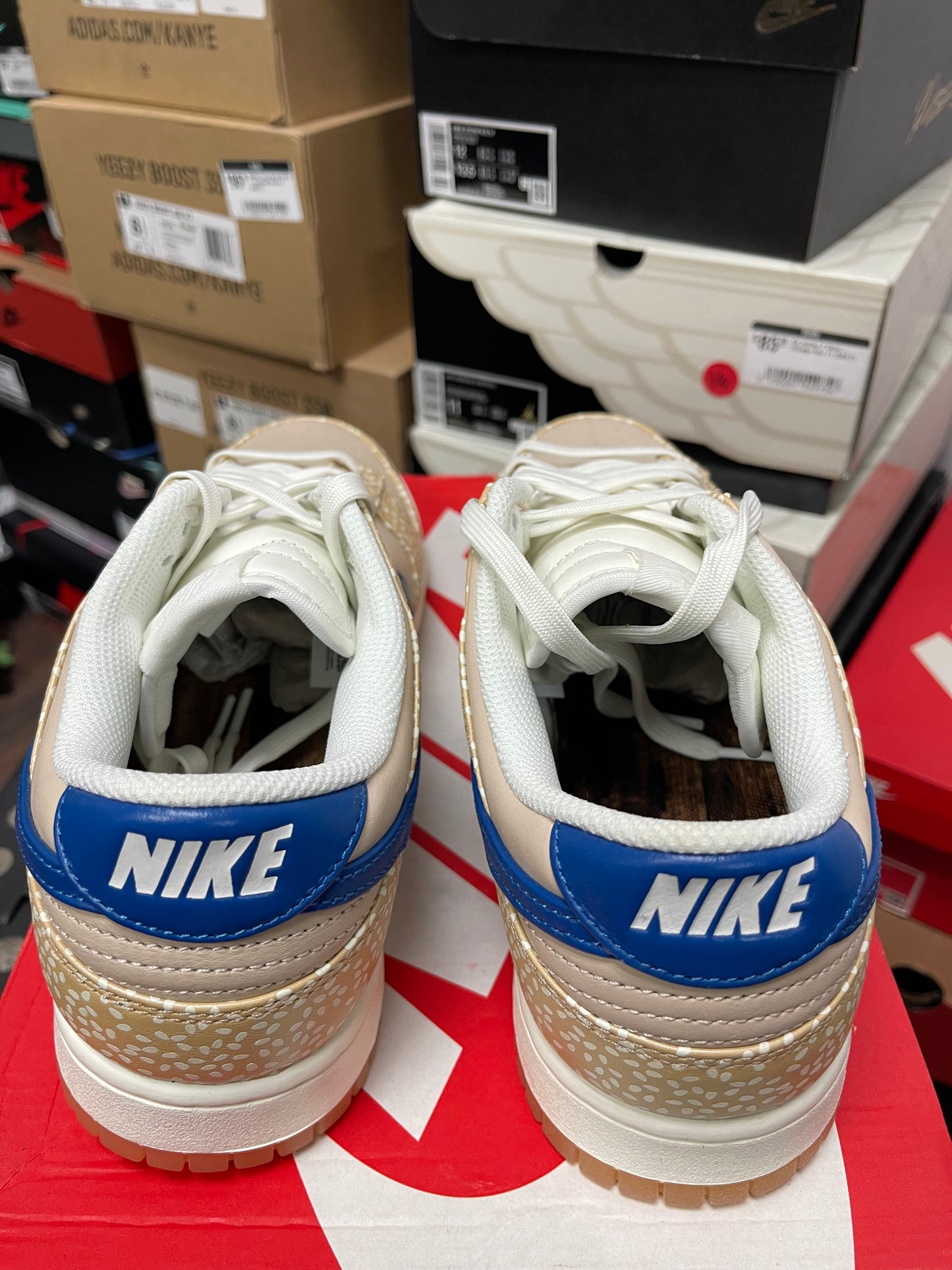 Dunk low ‘ Bagel ‘ Size 10