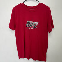 Red Nike cotton t-shirt with a bold graphic print #streetwear #skater size XL