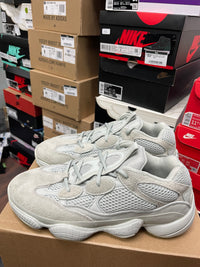 Yeezy 500 Salt Size 8.5
