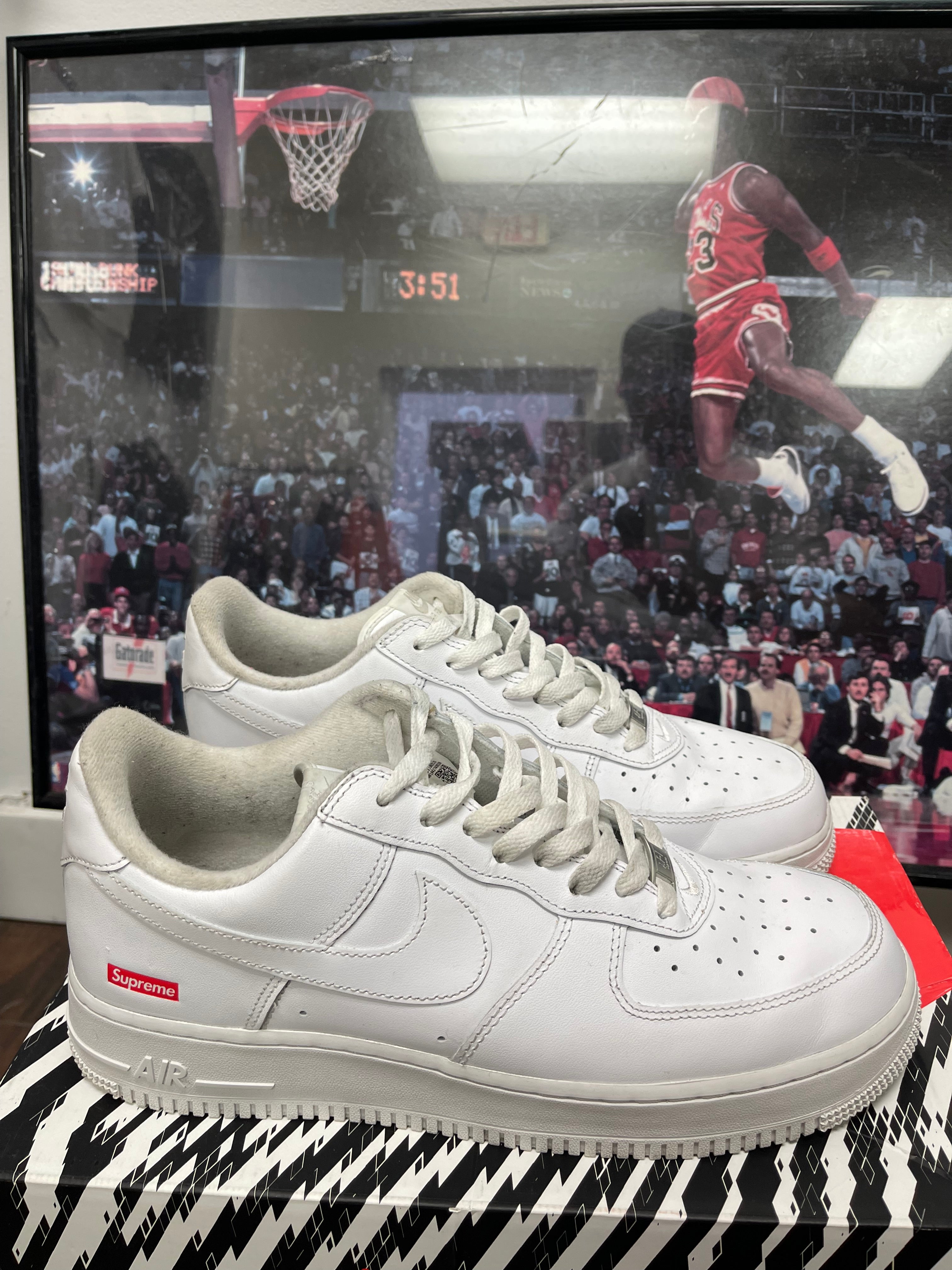 Supreme AF1 Size 11
