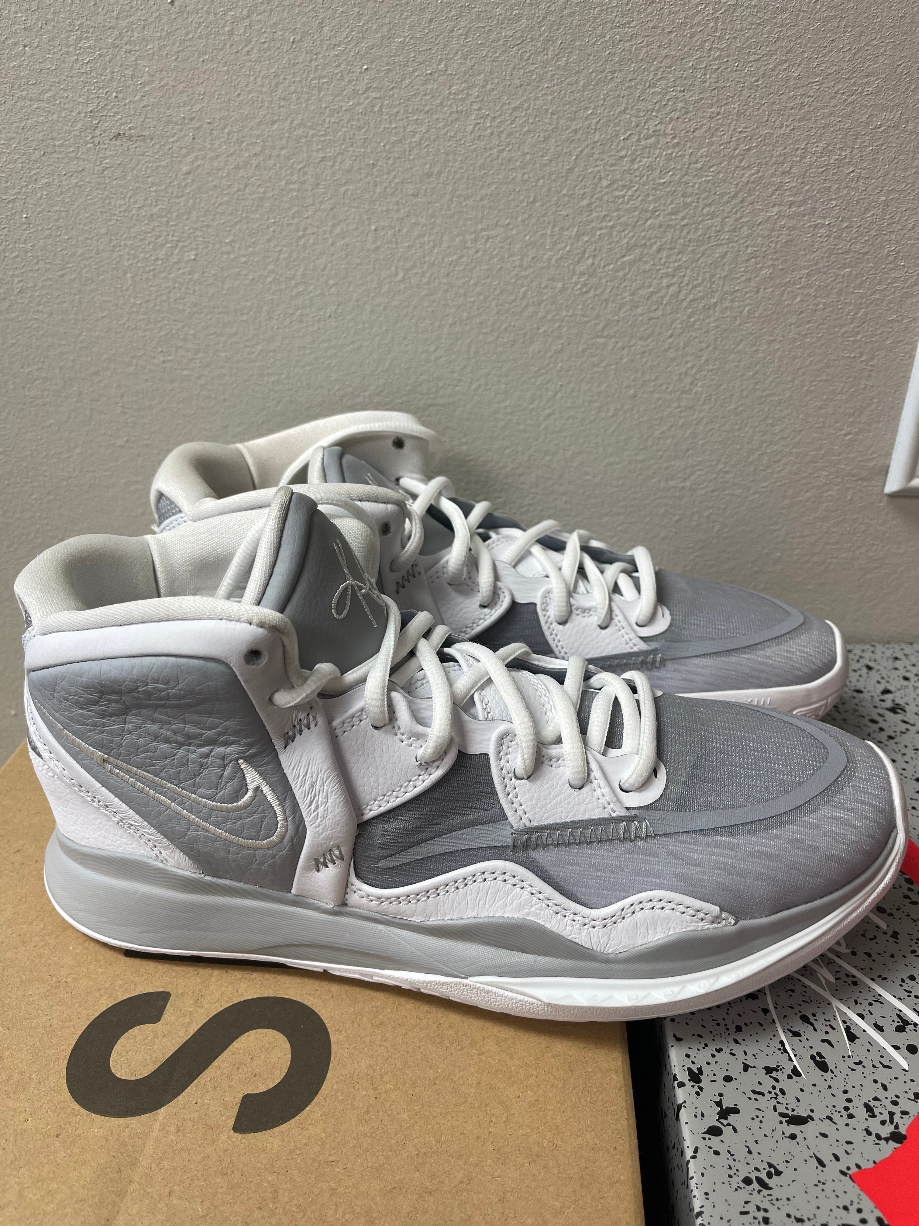 Kyrie Infinity Wolf Grey size 8