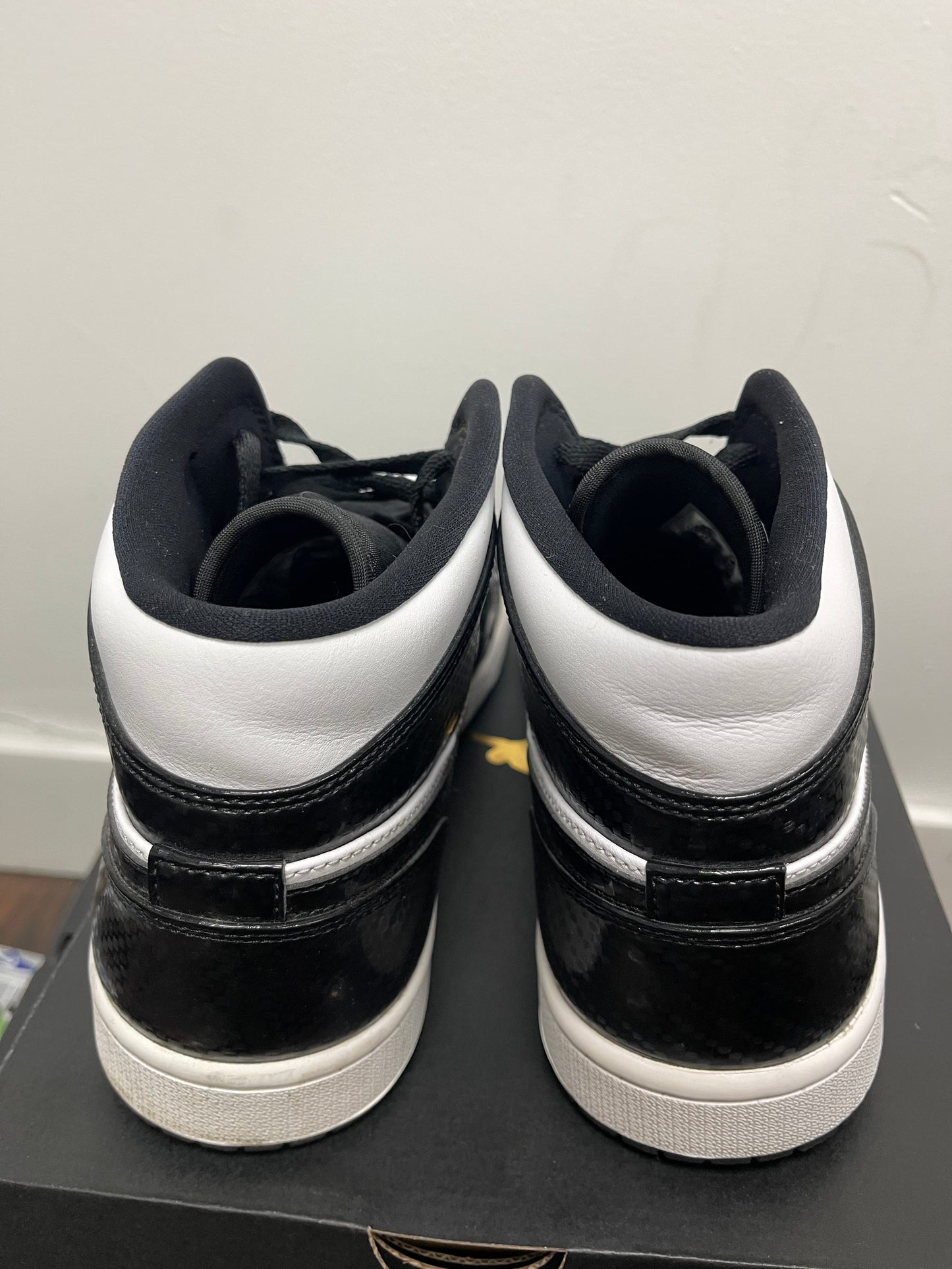 Air Jordan 1 Mid ‘ All Star ‘ Size 10.5