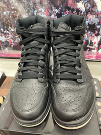 Air Jordan Retro 1 High OG ‘ Perforated ‘ Size 8.5