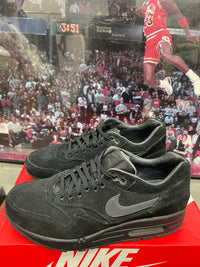 Air Max 1 Black size 8