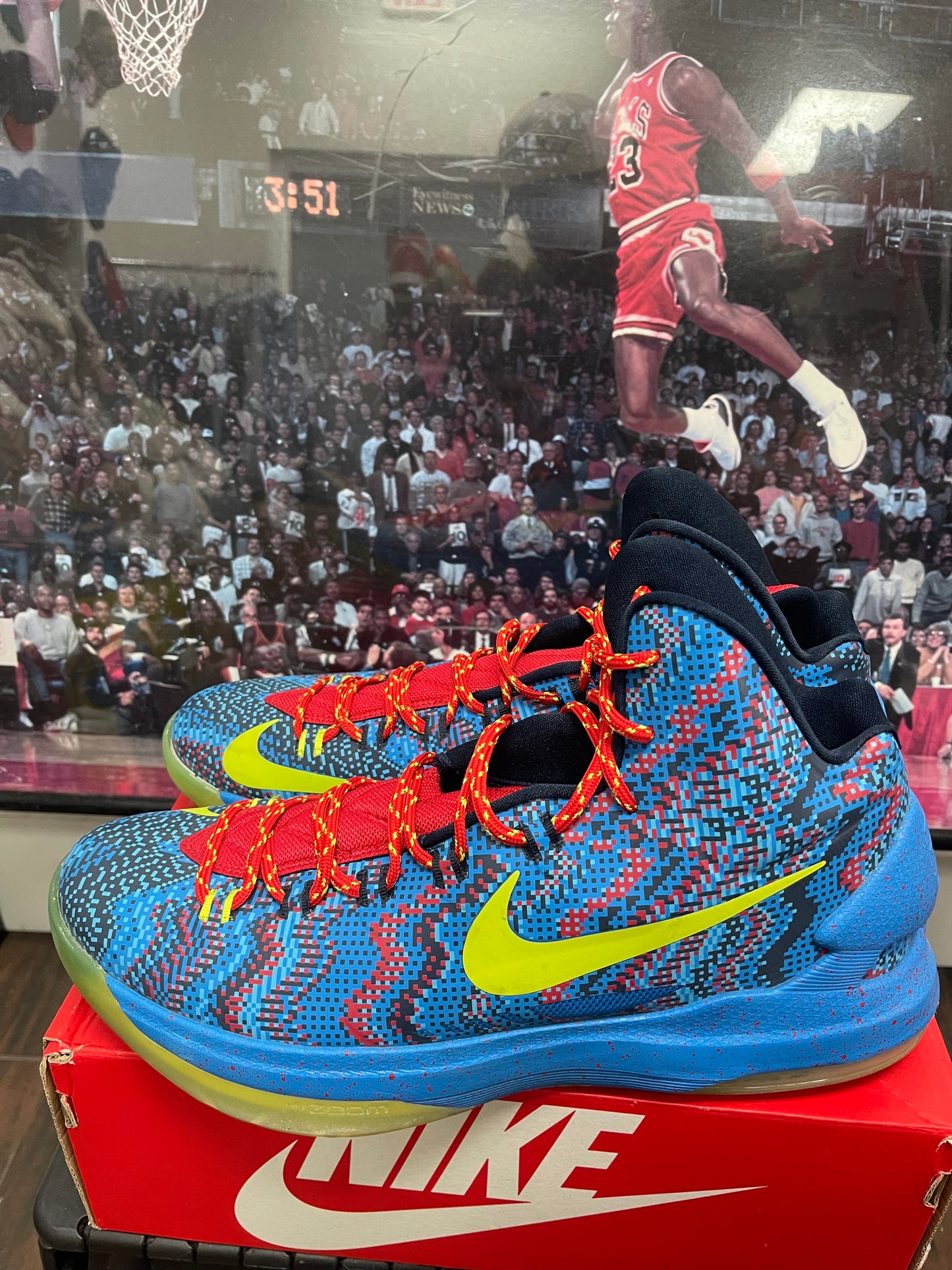 KD 5 ‘ Christmas ‘ Size 13