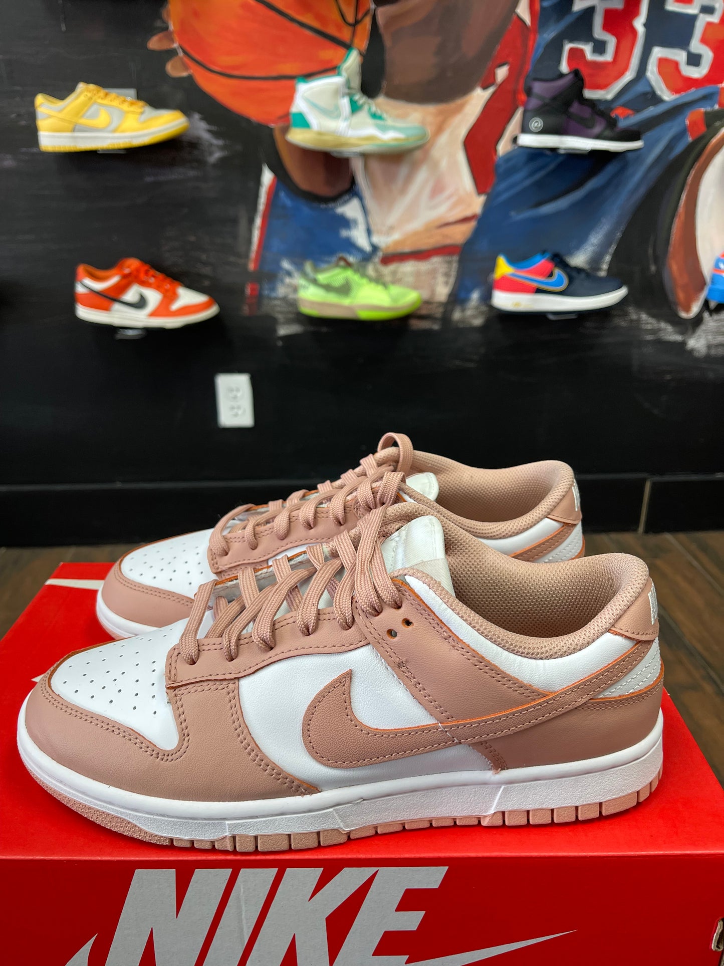 Dunk low ‘ Rose ‘ Size 9.5 women