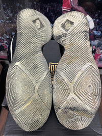 Kyrie 3 Black History Month  size 10