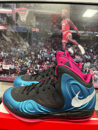 Air Max Hyperposite Fireberry Size 11