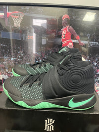 Kyrie Irving 2 ‘ Green Glow ‘ Size 10