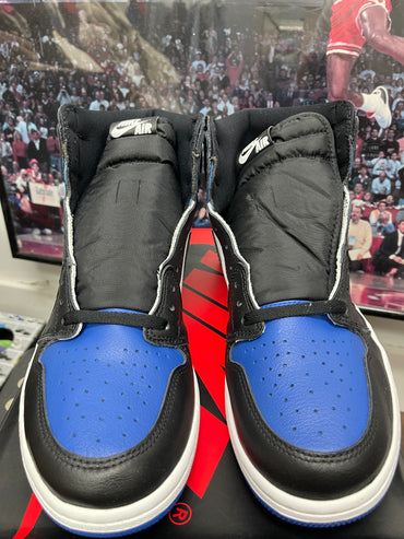 Air Jordan Retro 1 High OG ‘ Royal Toe ‘ Size 11.5
