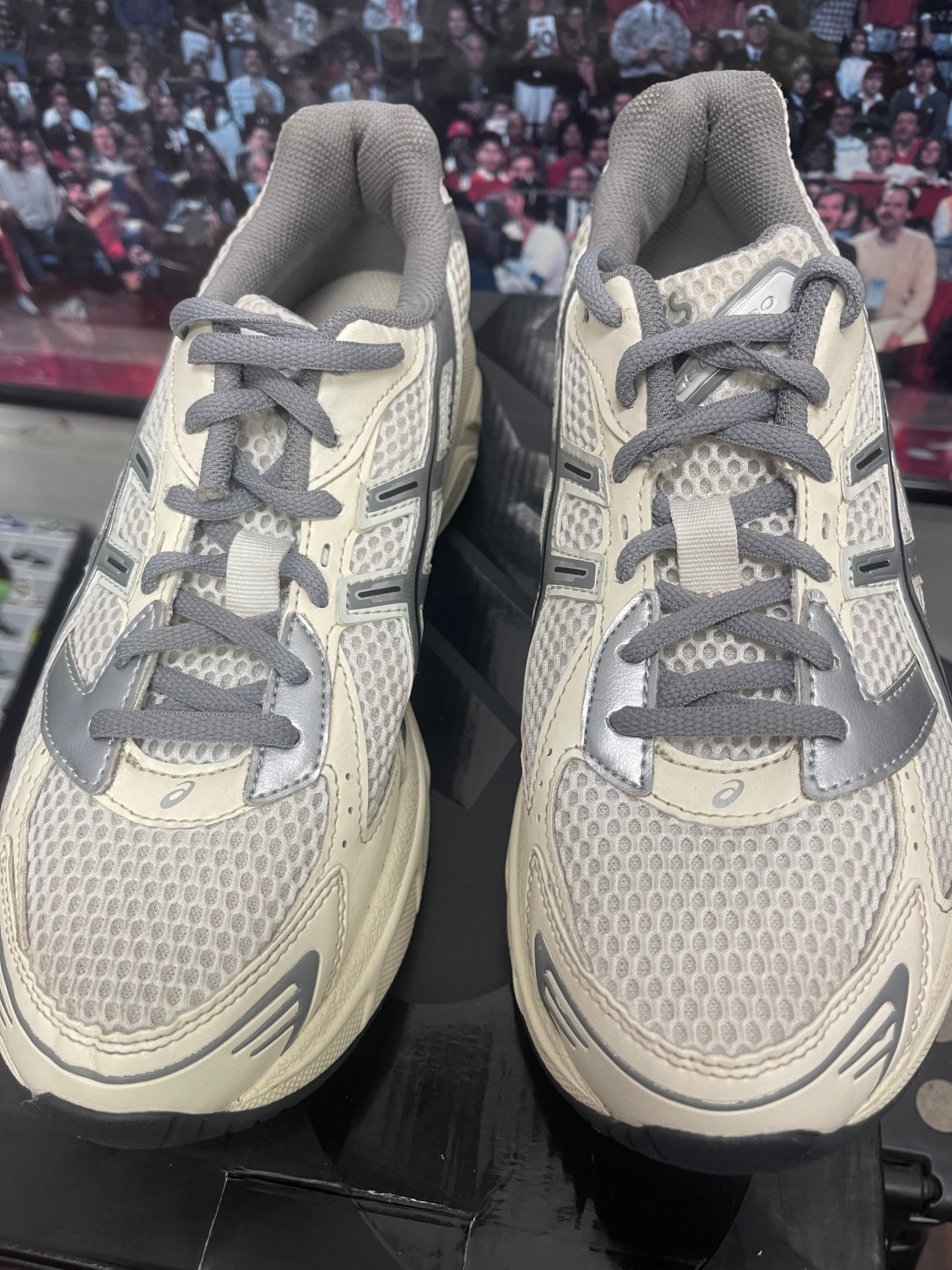 Asics Gel 1130 size 8 women