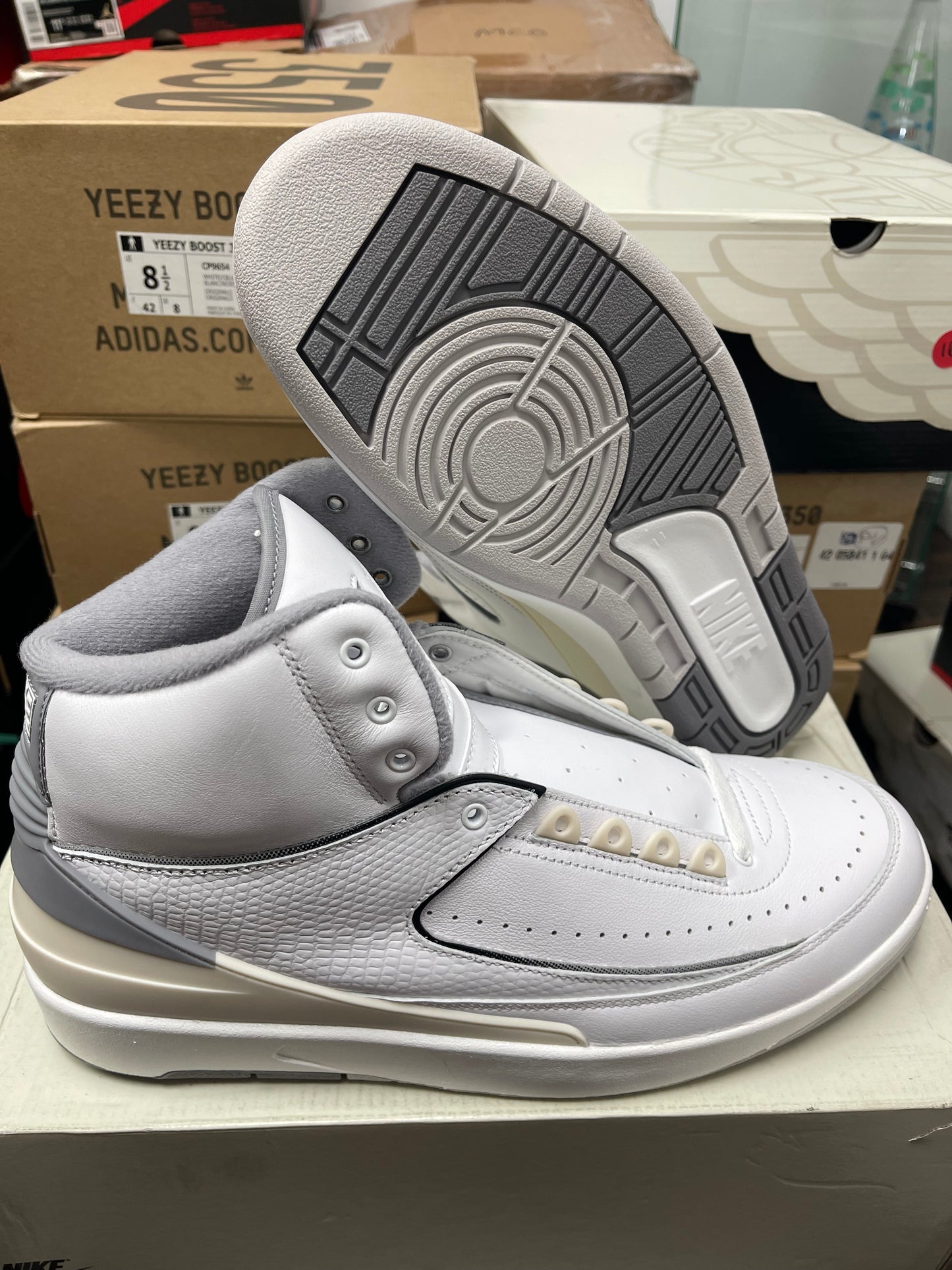Air Jordan Retro 2 ‘ White Cement ‘ Size 11