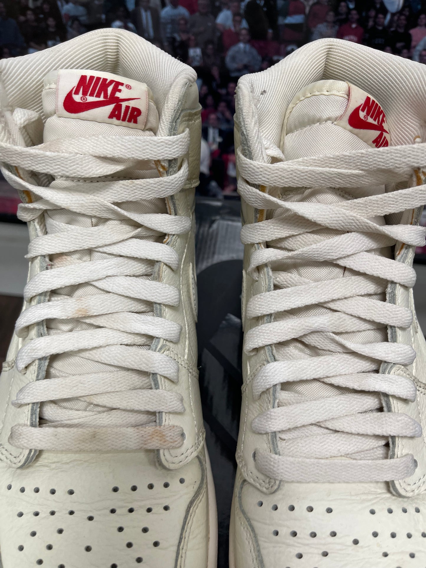 Air Jordan Retro 1 High OG ‘ Sail ‘ Size 8.5