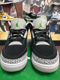 Air Jordan Retro 3 ‘ Pine Green ‘ Size 8