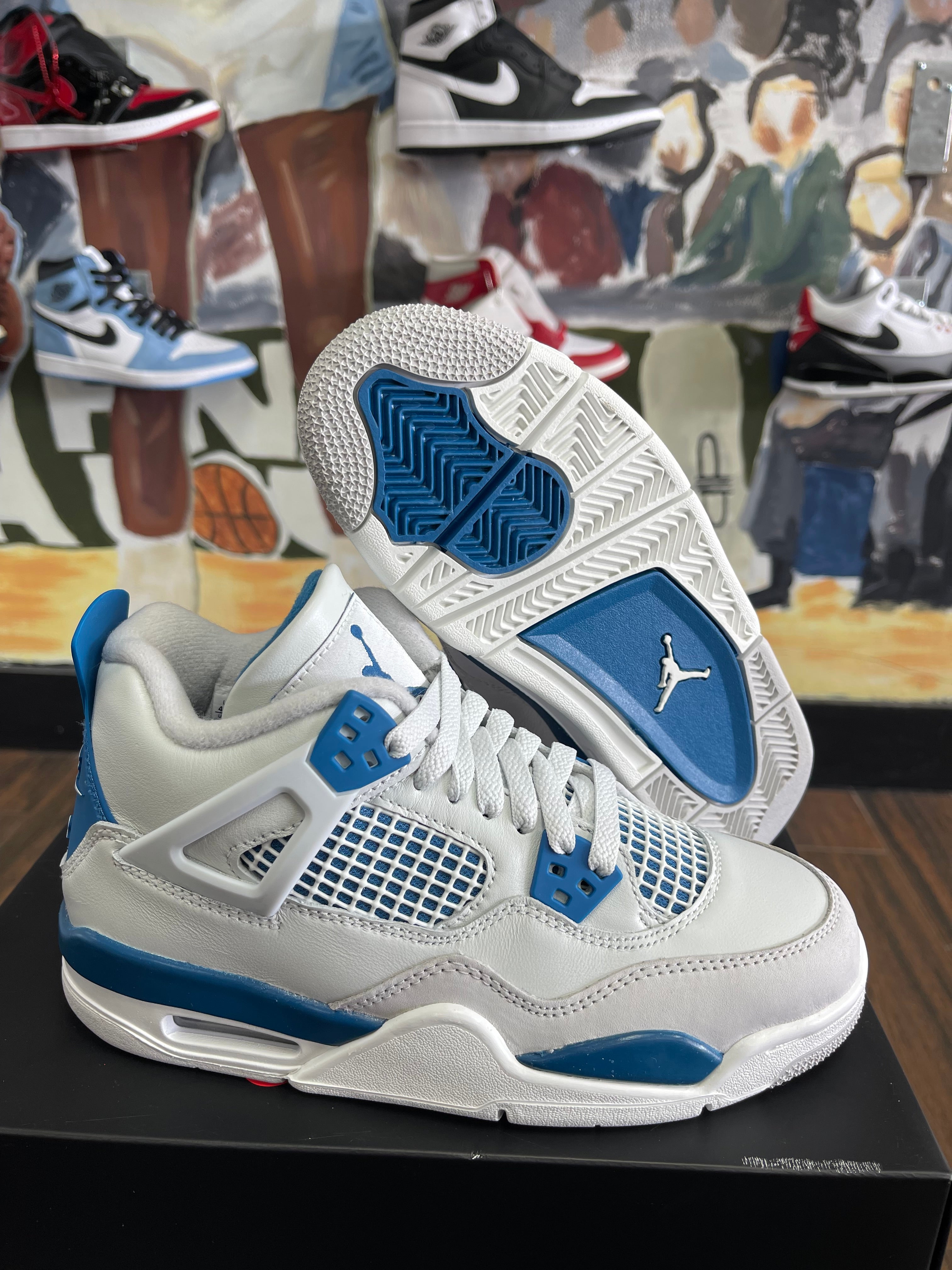 Air Jordan Retro 4 ‘ Military Blue ‘ Size 4y