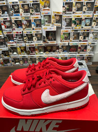 Dunk Low ‘ Red ‘ Size 6.5y