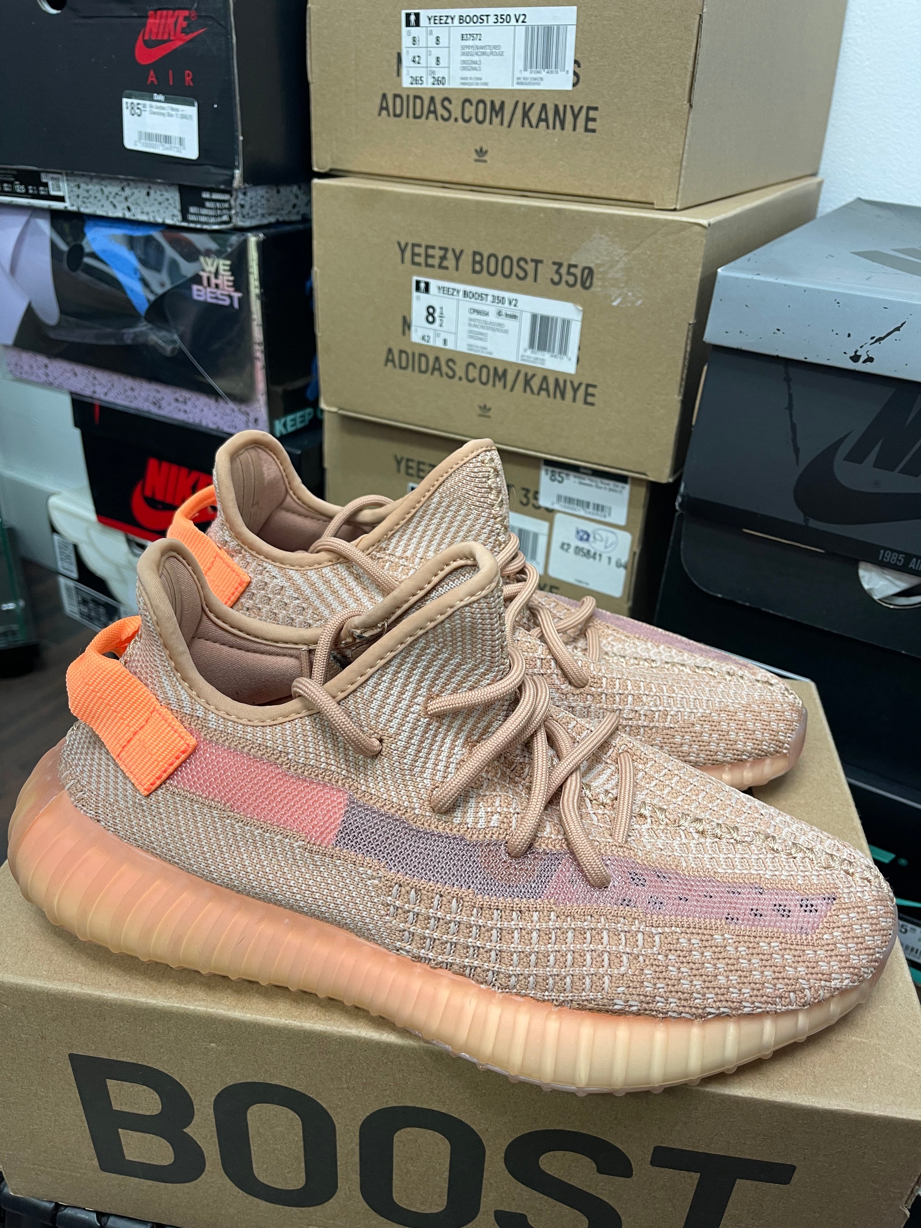 Yeezy Boost 350 V2 ‘ Clay ‘ Size 8.5