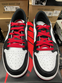 Air Jordan Retro 1 Low OG ‘ Black Toe ‘ size 11.5