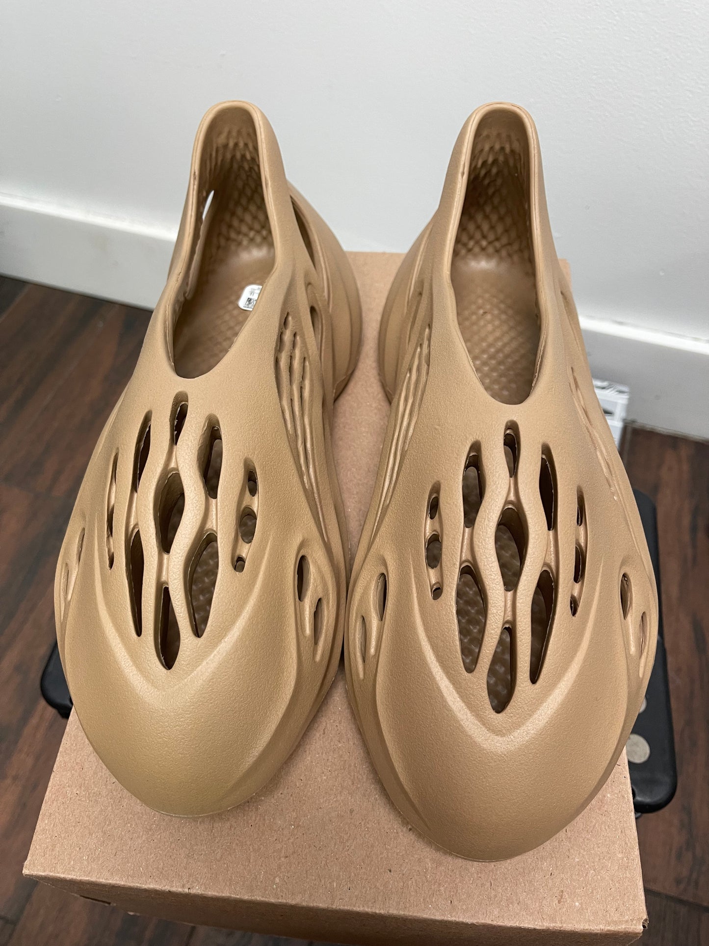 Adidas Yeezy Foam Runner ‘ Ochre ‘ Size 11