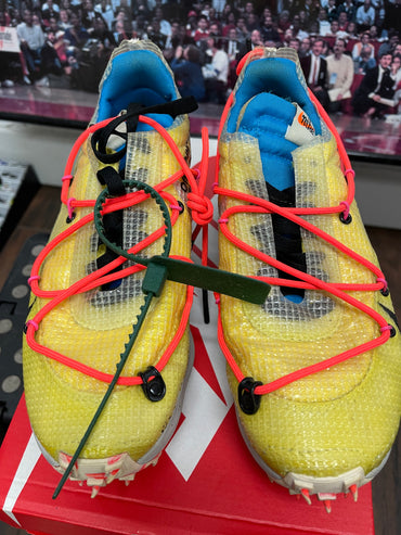 Off White ❌ Vapor Street ‘ Tour Yellow ‘ Size 8.5 women
