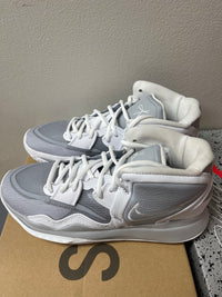 Kyrie Infinity Wolf Grey size 8