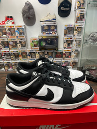 Dunk low ‘ Panda ‘ Size 11