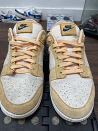 Dunk low ‘ Gold Suede ‘ Size 8.5 men