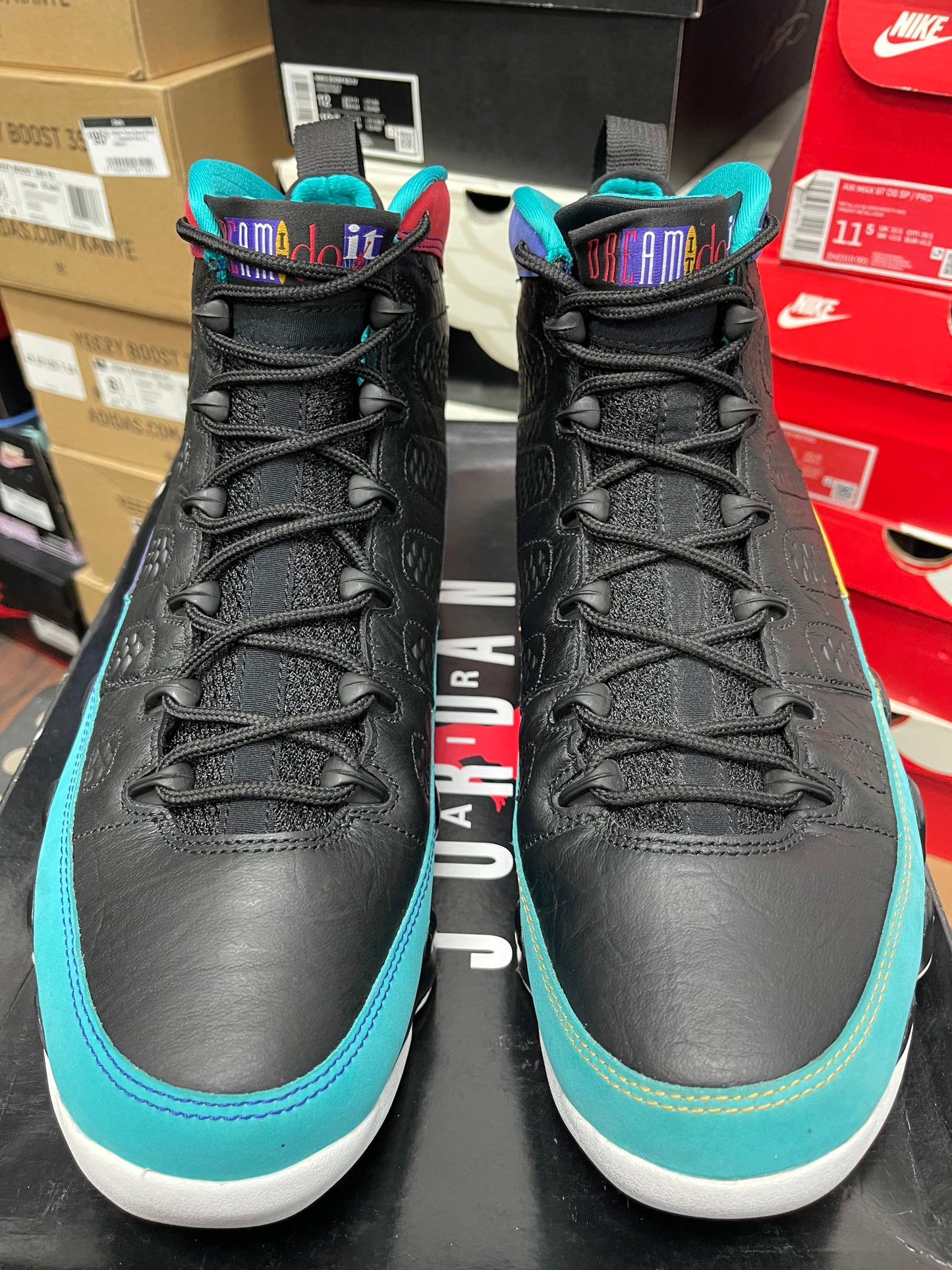 Air Jordan Retro 9 ‘ Dream it , Do it Size 10