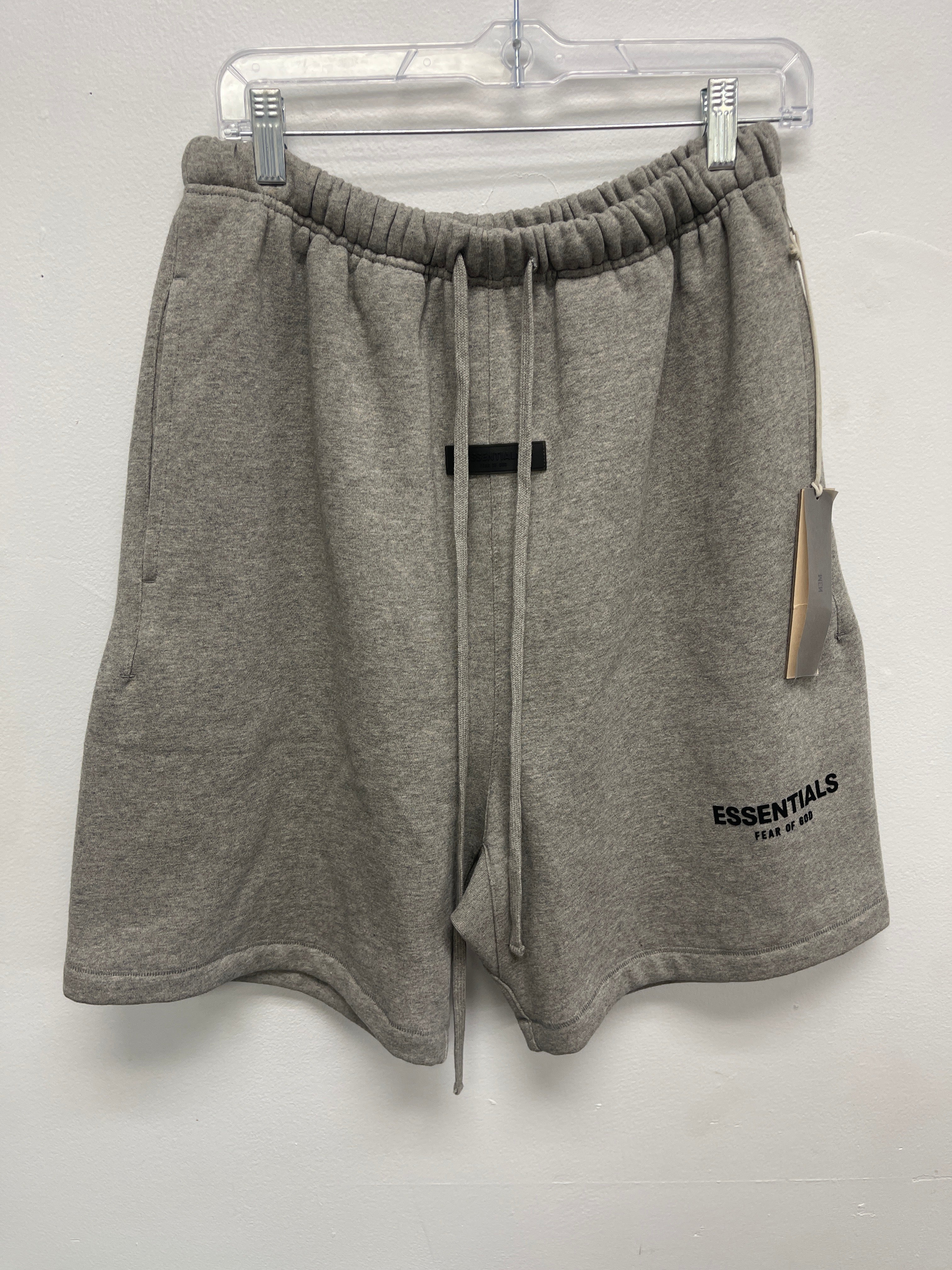 Essentials Fear of God size Large