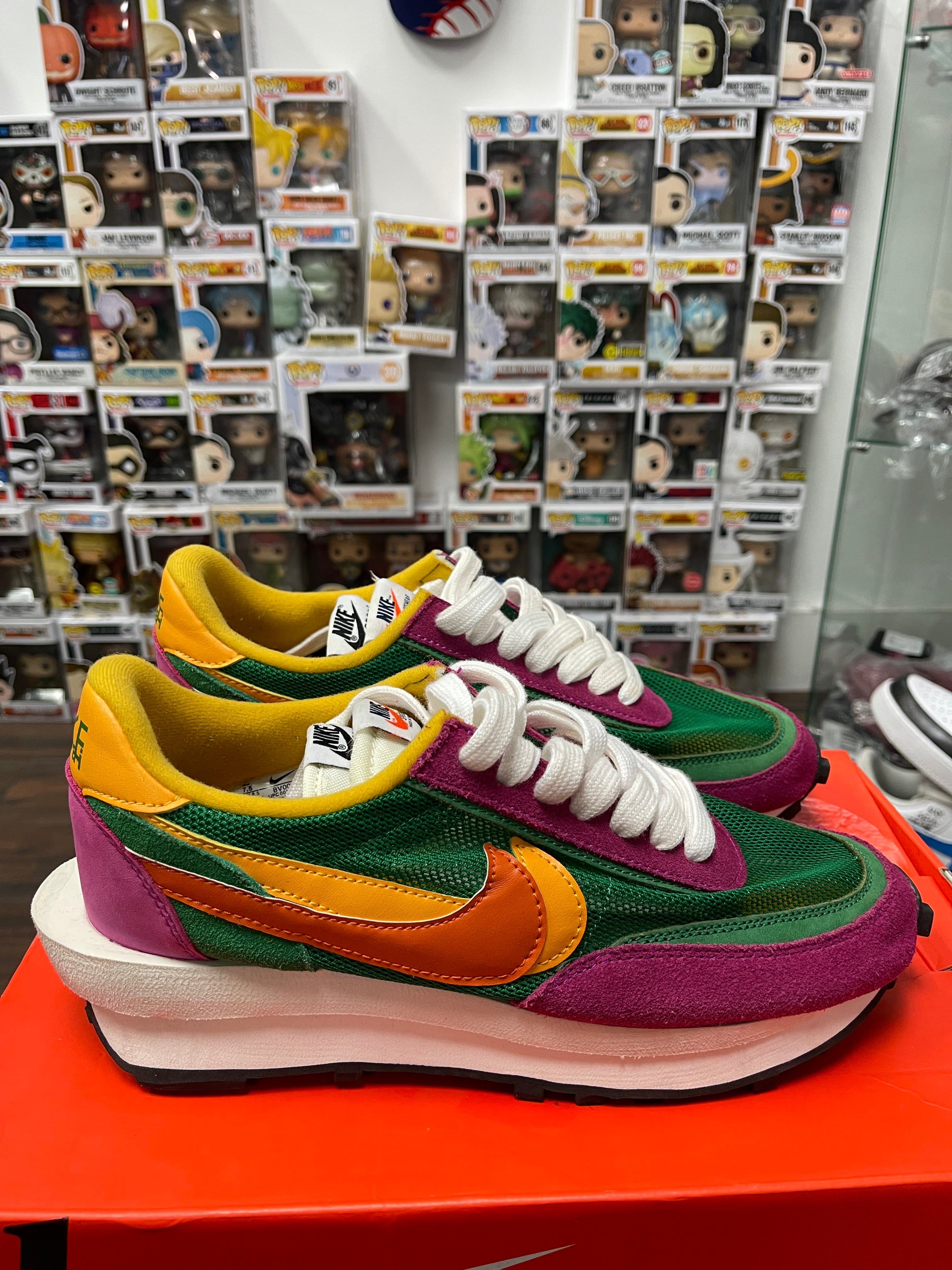 Nike Sacai ❌ LD Waffle Pine Green Size 7.5