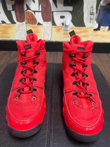 Air Jordan Retro 9 ‘ Chile Red ‘ Size 6.5y