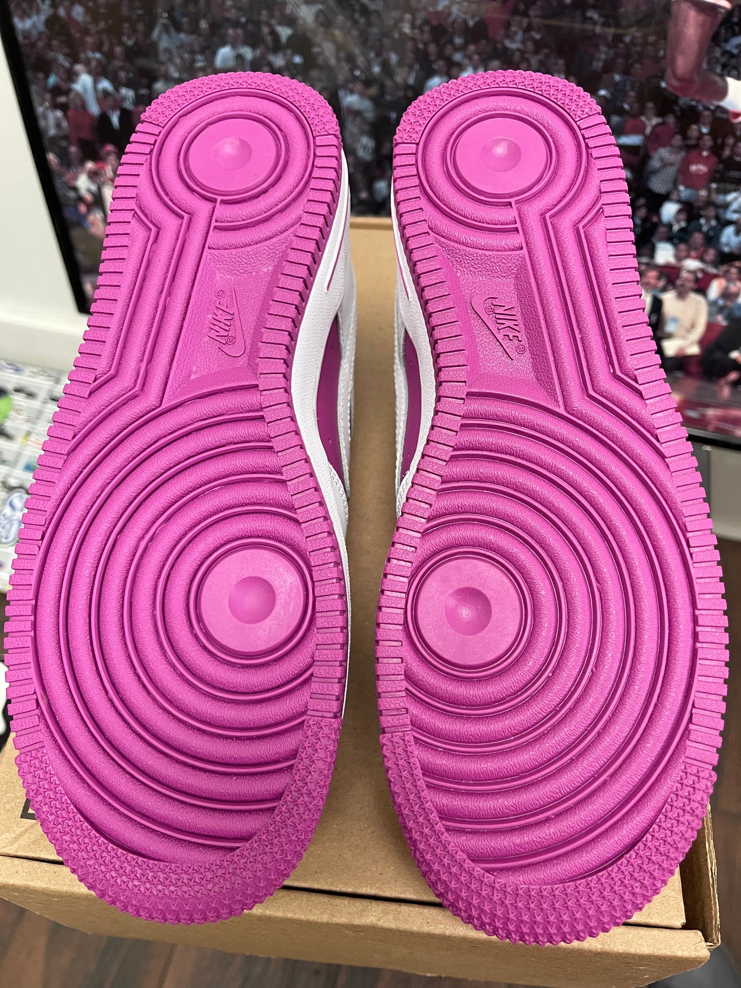 Air Force 1 ‘ Pink ‘ Size 5.5y