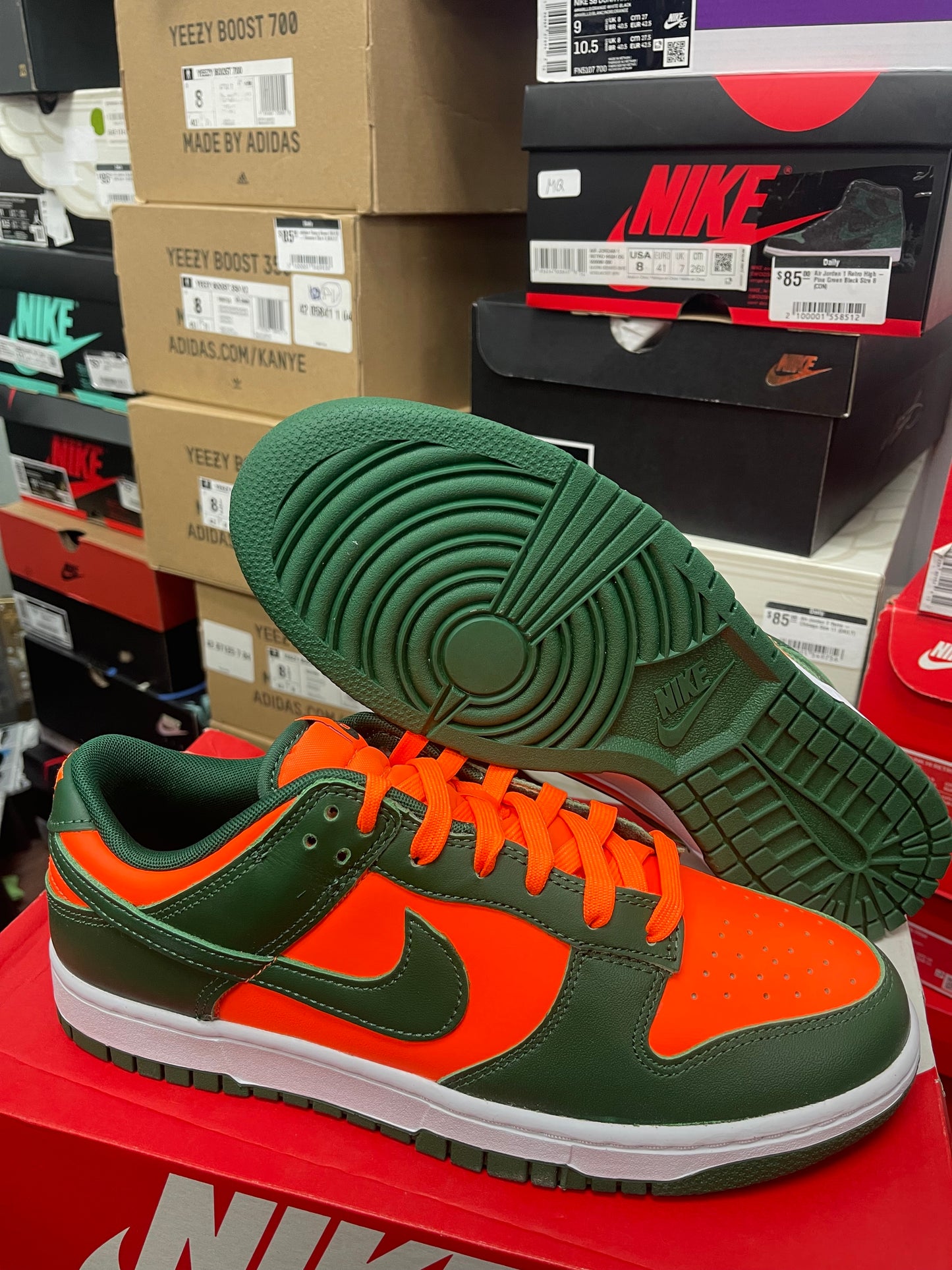 Dunk Low ‘ Miami Hurricanes ‘ Size 10.5