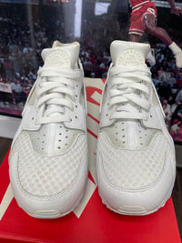 Nike Air Huarache white trainers size 10 men