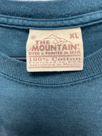 The Mountain Wolves Vintage t shirt size XL