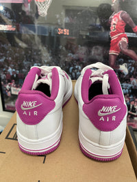 Air Force 1 ‘ Pink ‘ Size 5.5y