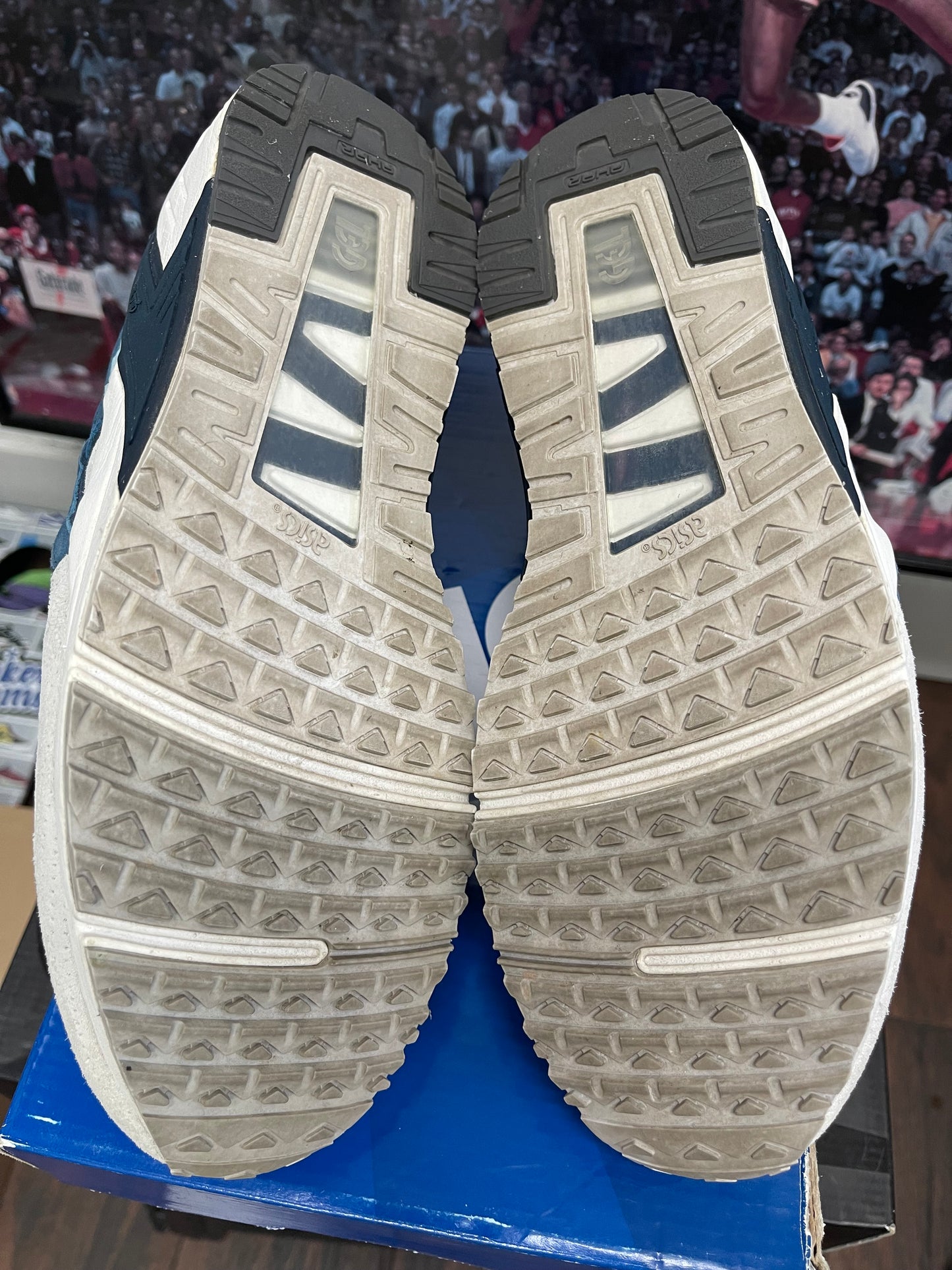 Gel-Sight OFF White Navy Size 8.5
