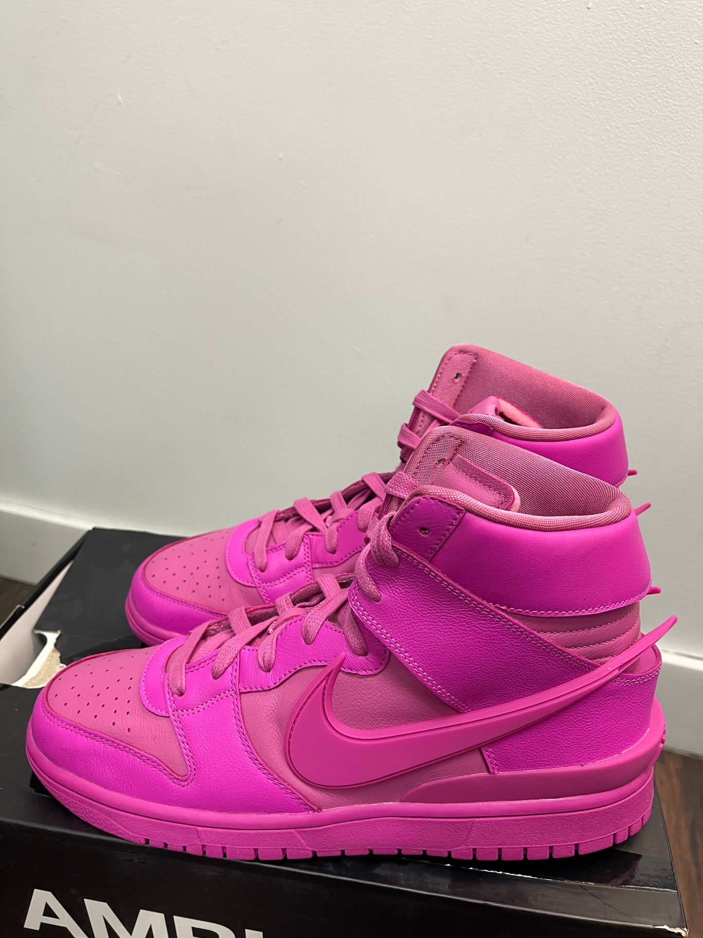 Dunk High ‘ Ambush ‘ size 11