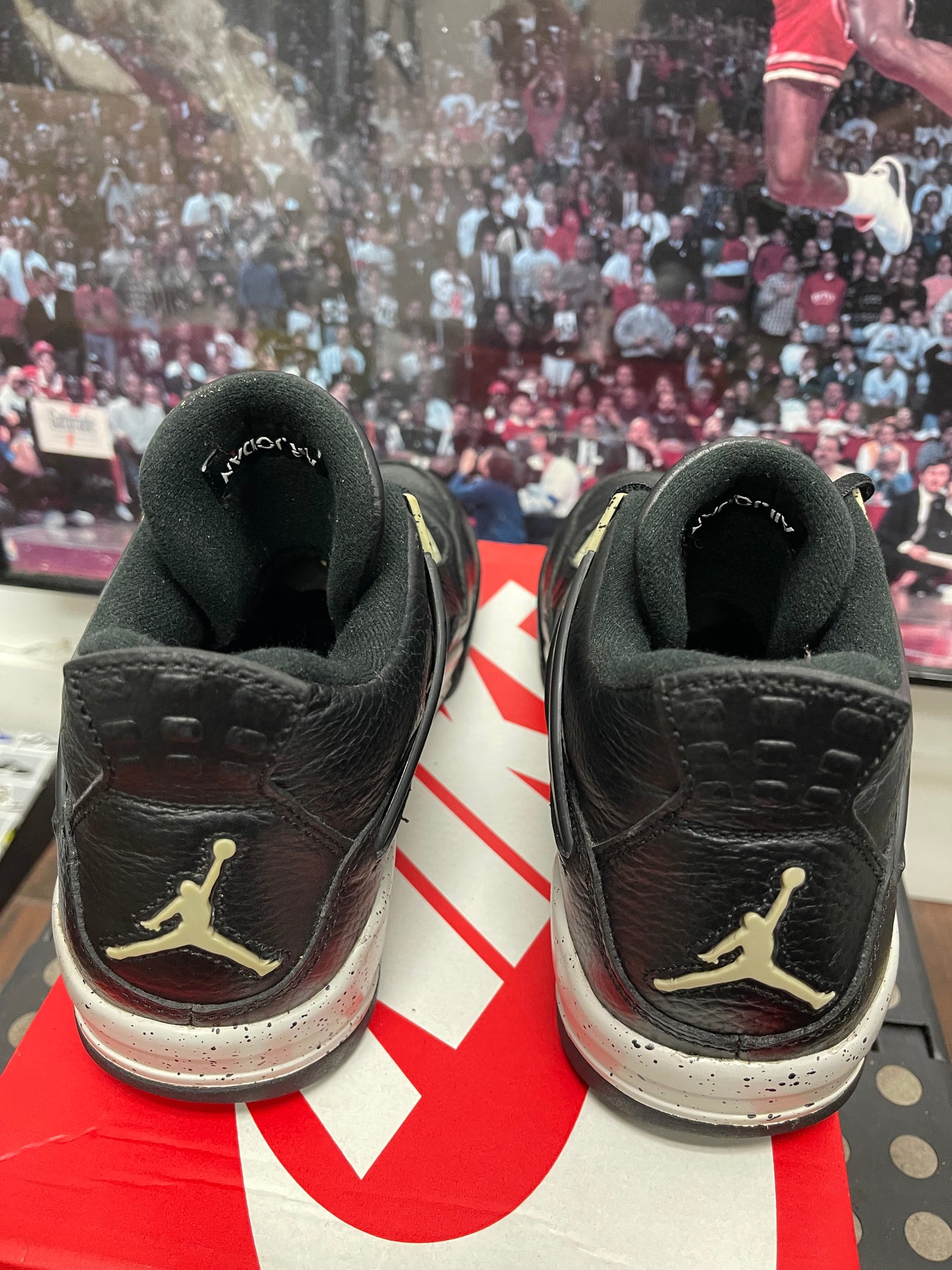Air Jordan Retro 4 ‘ Oreo ‘ 2015 size 8