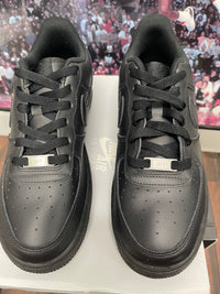 Air Force 1 Low Black Size 7Y