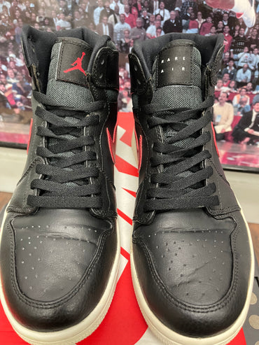 Air Jordan Retro 1 High ‘ Rare Air Bred ‘ Size 8