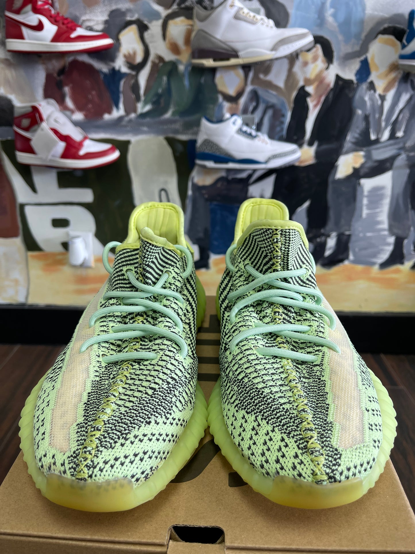 Yeezy 350 V2 ‘ Yeezeel ‘ Size 9.5