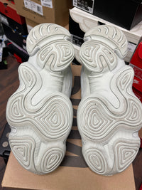 Yeezy 500 Salt Size 8.5