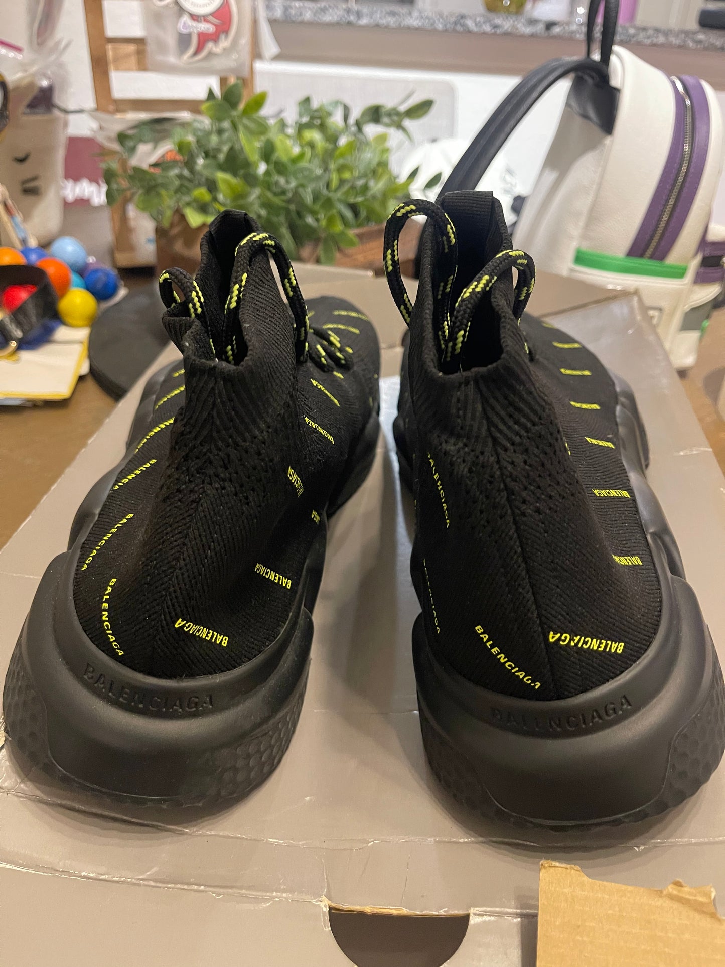 Balenciaga Speed Trainer lace Up Neon Logo size 45 EU / 12 US Men